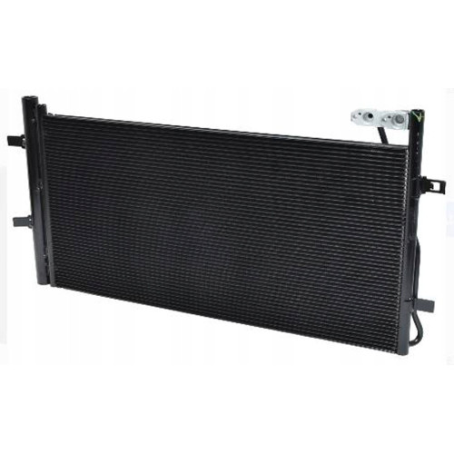 Радіатор кондиціонера Audi Q3 2011-2018 FPS 8U0260401B, 8U0260401C