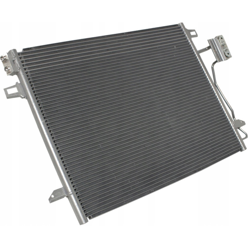 Радіатор кондиціонера Dodge Grand Caravan, Chrysler Voyager, Town and Country 08- (EDA) 4677782AA