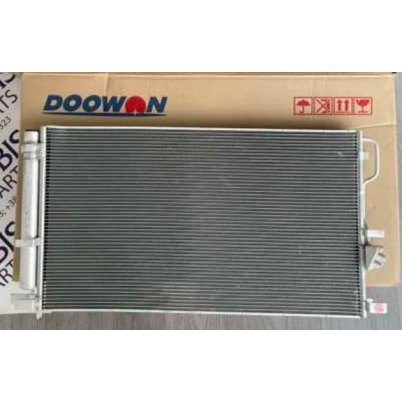 Радіатор кондиціонера Kia Sportage QL 15-22, Hyundai Tucson TL 15-20 Doowon 97606-D3500