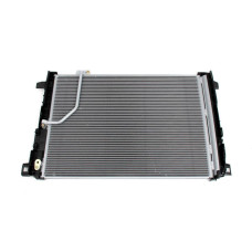 Радіатор кондиціонера Mercedes C-class W204, E-class W212, GLK X204 (AVA) 2045000154, A2045000254