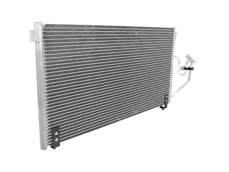 Радіатор кондиціонера Mitsubishi Galant 97-03 (Nissens) MR298795