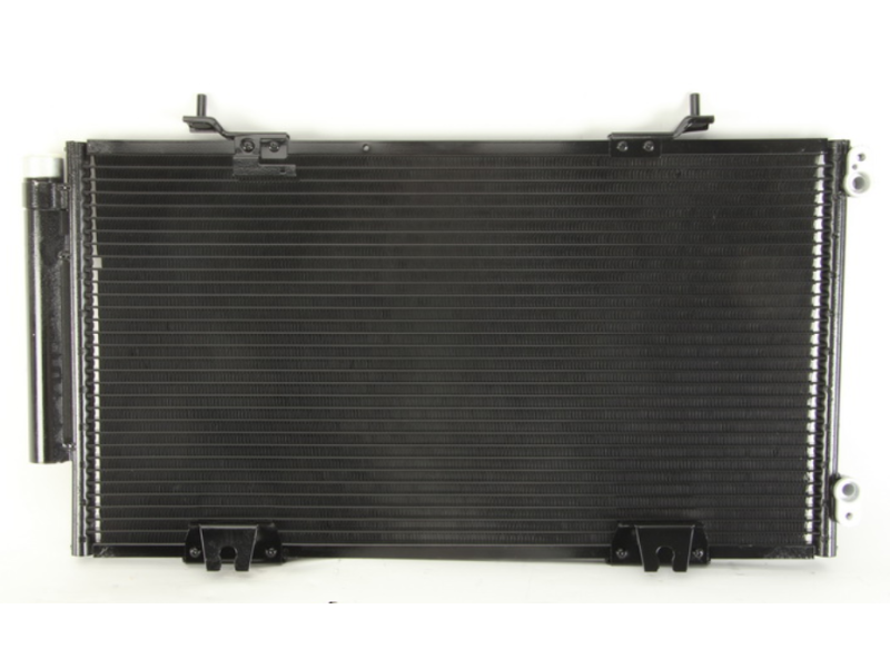 Радіатор кондиціонера Toyota Avensis T22 00-02 (Nissens) 8845005070