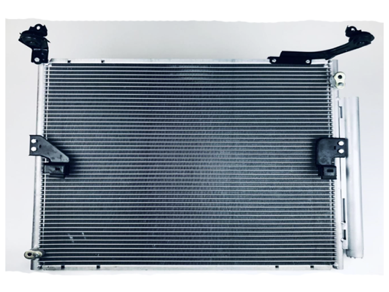 Радіатор кондиціонера Toyota Land Cruiser Prado 150 2.7 L (FPS) 8846060440