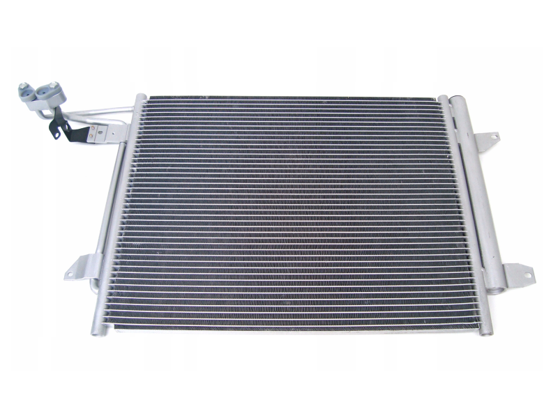 Радіатор кондиціонера VW Caddy 3 04-10, Touran 03-10 (FPS) 1TD820411B