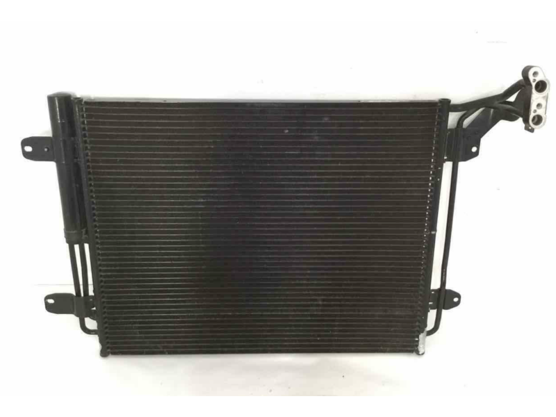 Радіатор кондиціонера VW Tiguan 1 07-17 (FPS) 5N0820411E