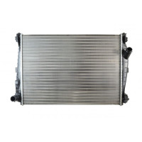 Радіатор охолодження двигуна Alfa Romeo 159 07-12 (Китай) 50510146, 60694769