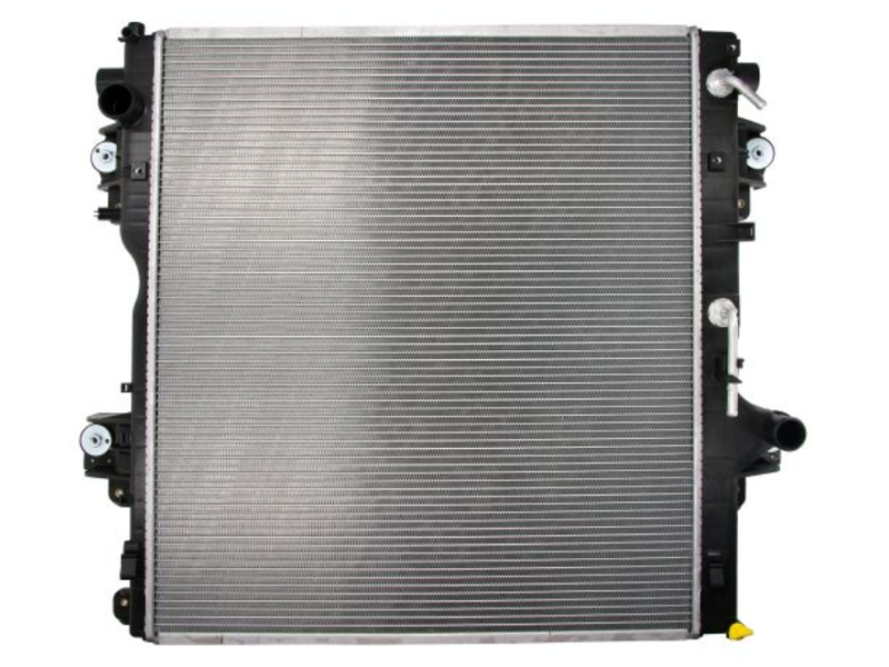 Радіатор охолодження двигуна 2.8D Toyota Land Cruiser Prado 150 15- (Nissens) 1640030350