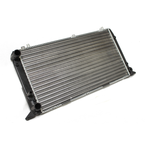 Радіатор охолодження двигуна Audi 80 B3, 80 B4 86-94 (AVA) 893121251A, 893121253A