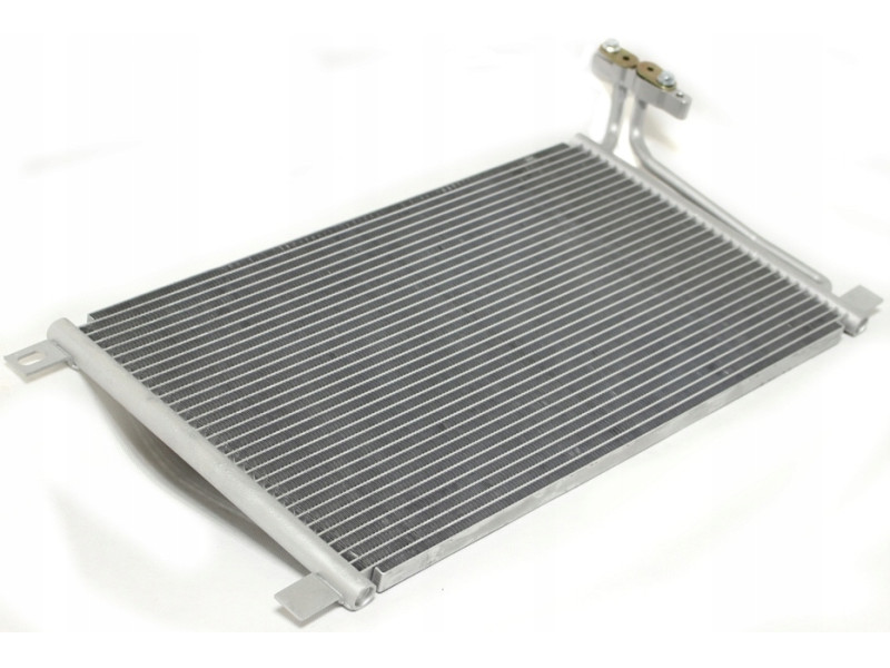 Радіатор кондиціонера BMW 3 E46, X3 E83 (AVA) 64538377648