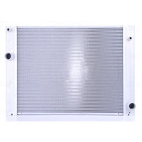 Радіатор охолодження двигуна BMW 5 E60 / BMW 6 E63 (Nissens) 17114513781