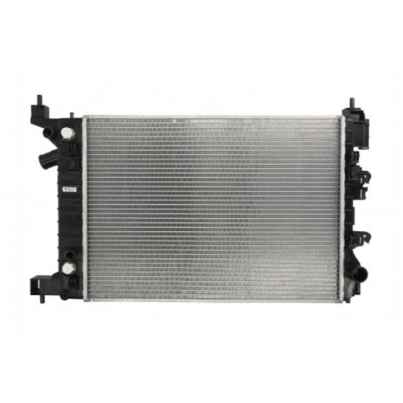 Радіатор охолодження двигуна Chevrolet Aveo T300, Trax 13-16, Opel Mokka 13-16 (Nissens) 95460092