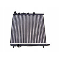 Радіатор охолодження двигуна Citroen C2 03-09, C3 02-09, Peugeot 207 06-12 (NRF) 1330C0, 9638520280