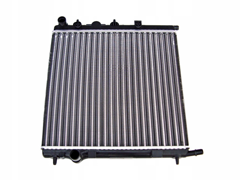 Радіатор охолодження двигуна Citroen C2 03-09, C3 02-09, Peugeot 207 06-12 (NRF) 1330C0, 9638520280