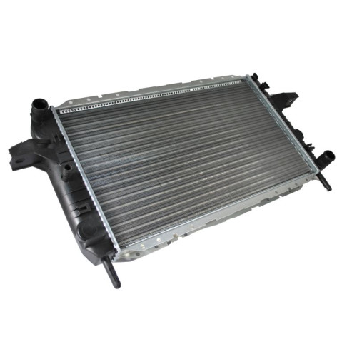 Радіатор охолодження двигуна Ford Sierra 87-93 2.0 8V (Nissens) 1648710, 88BB8005NA