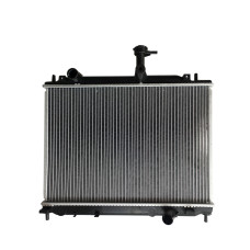 Радіатор охолодження двигуна Hyundai Accent 06-10 1.5 CRDI (AVA) 253101E300, 253101E301