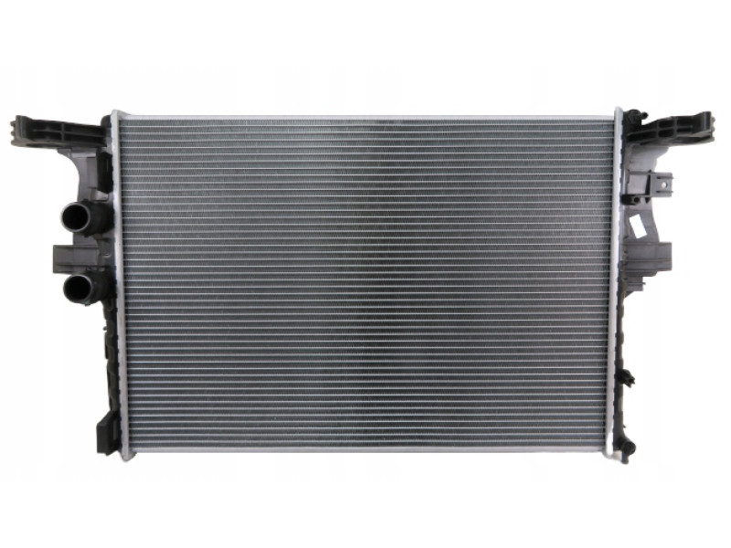 Радіатор охолодження двигуна Iveco Daily 4 11-14, 14- (Nissens) 5801264635