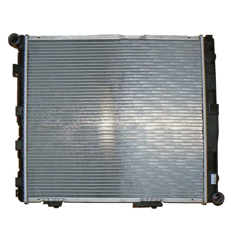 Радіатор охолодження двигуна Mercedes E-class W124 2.0 D / 2.5 TD (NRF) 1245000903, A1245002103