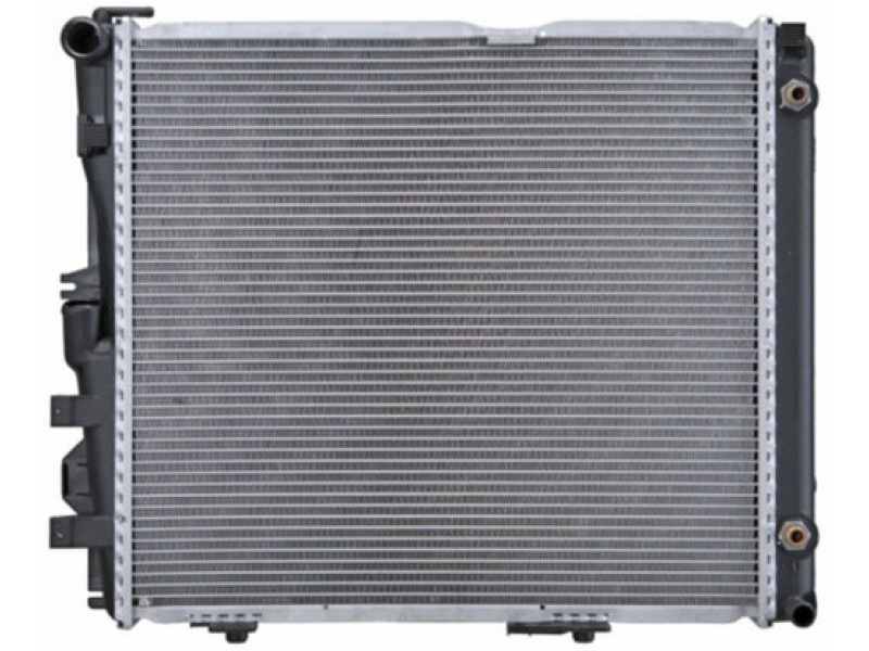 Радіатор охолодження двигуна Mercedes E-Class W124 84-96 АКПП (Van Wezel) 1245002703, 1245001803