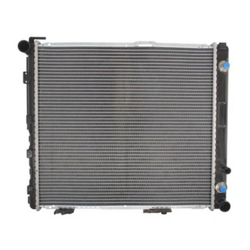 Радіатор охолодження двигуна Mercedes E-class W124 АКПП (NRF) 1245001802, A1245002002