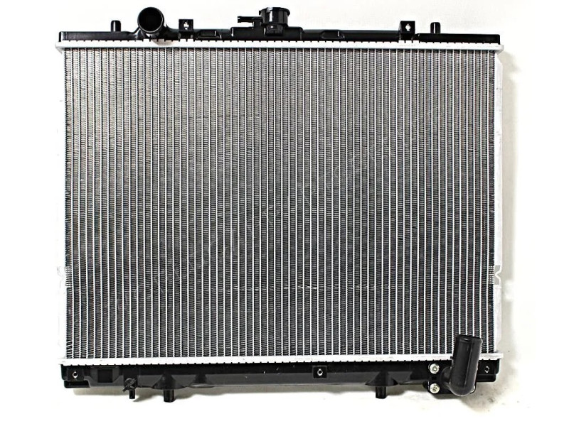Радіатор охолодження двигуна Mitsubishi Pajero Sport 1 00-08 двиг. 2.5 D (Koyorad) MR281023