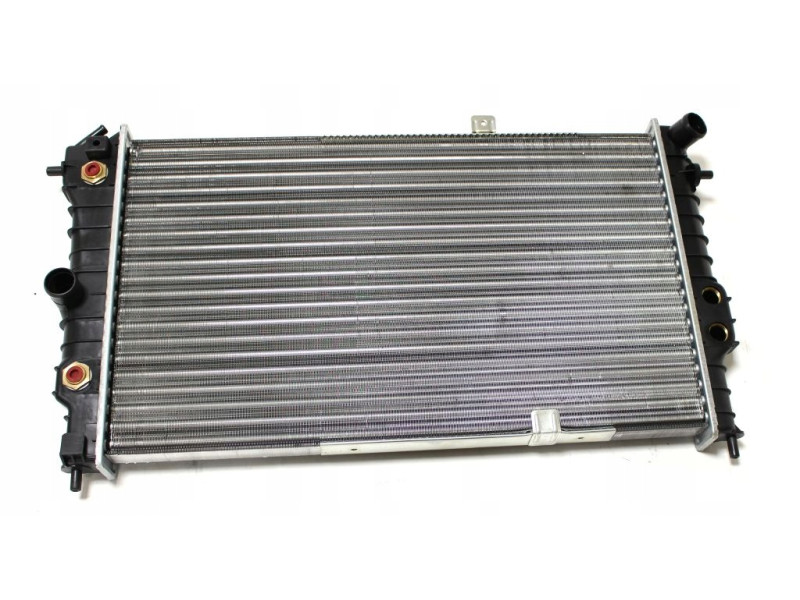 Радіатор охолодження двигуна Opel Vectra A 1.4 / 1.6 / 1.7 D / 1.8 / 2.0 АКПП (AVA) 03096385, 1300133, 1300135