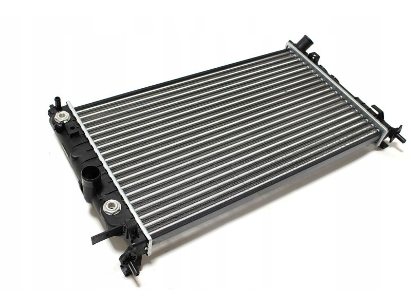 Радіатор охолодження двигуна Opel Vectra B АКПП (NRF) 1300160, 1300221