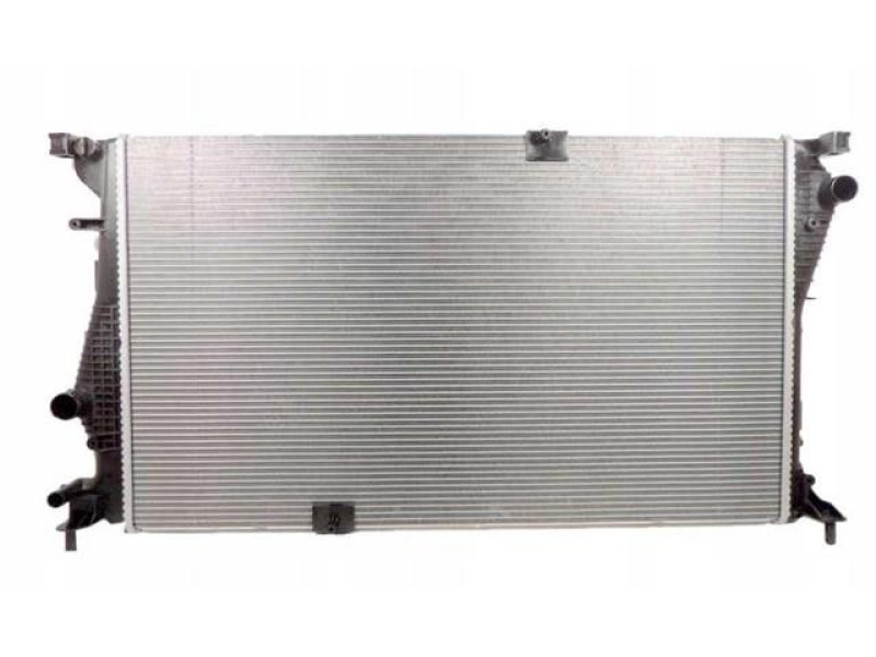 Радіатор охолодження двигуна Opel Vivaro, Renault Trafic, Nissan Primastar 07-14 2.0 D (AVA) 214109682R, 4406359