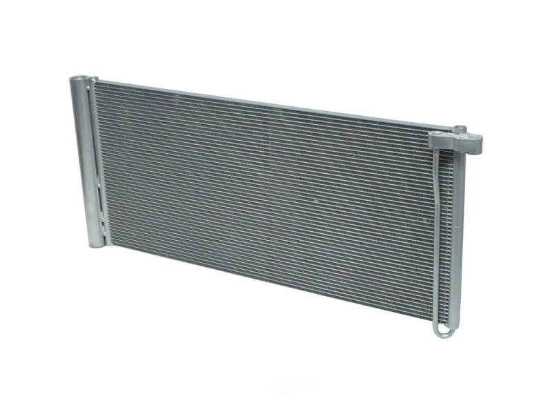 Радіатор охолодження двигуна Porsche Panamera 09-16 (AVA) 97057311100, 97057311101