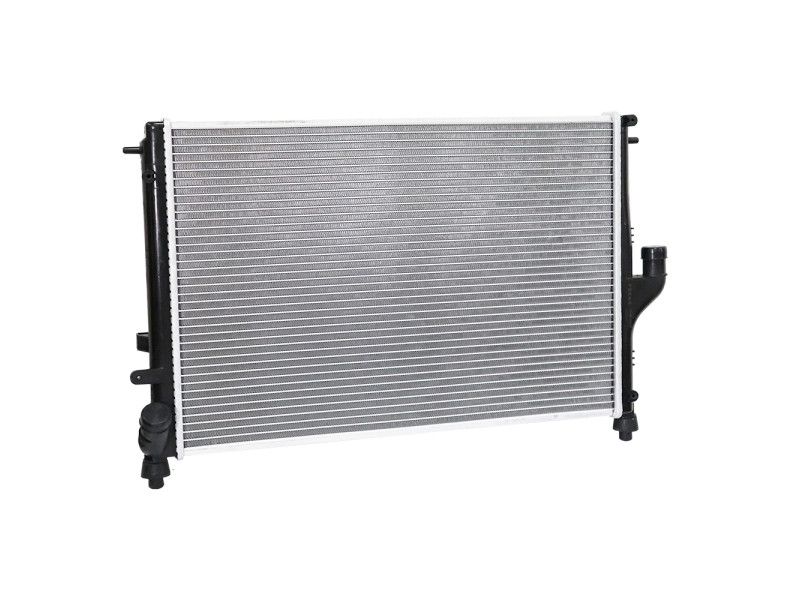 Радіатор охолодження двигуна Renault Logan 04-13, Duster 10-18 (TP) 214100598R, 8200582026