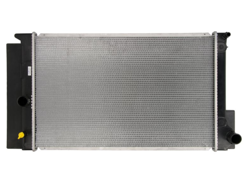Радіатор охолодження двигуна Toyota Auris, Corolla E15 E18 МКПП (FPS) 1640022200