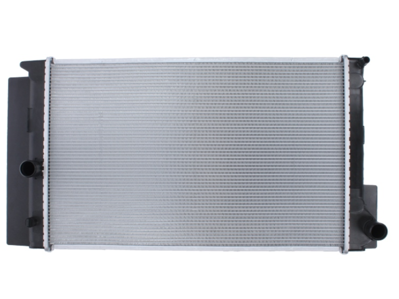 Радіатор охолодження двигуна Toyota Auris E15, E18, Avensis T27, Corolla E15, E18 06-18 МКПП (FPS) 1640022200