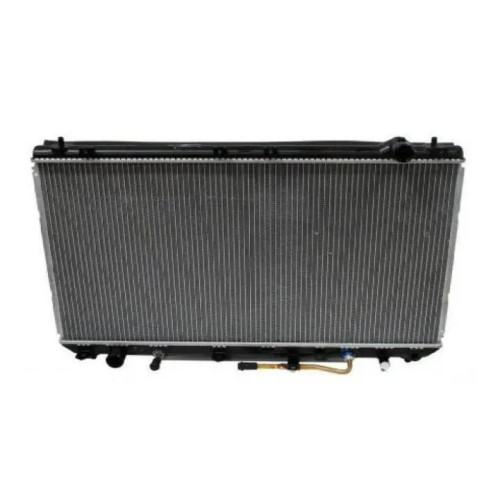 Радіатор охолодження двигуна Toyota Camry XV20 (Nissens) 164000A050
