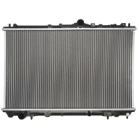 Радіатор охолодження двигуна Volvo S40 1 1.6 16V/1.8 16V/2.0 (Nissens) 8602065