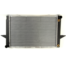 Радіатор охолодження двигуна Volvo S70, C70, 840, 850 (AVA) 8603773
