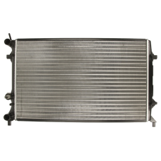 Радіатор охолодження двигуна VW Jetta 6, Beetle 2.0 FSI / 2.5 FSI USA (Polcar) 5C0121251E