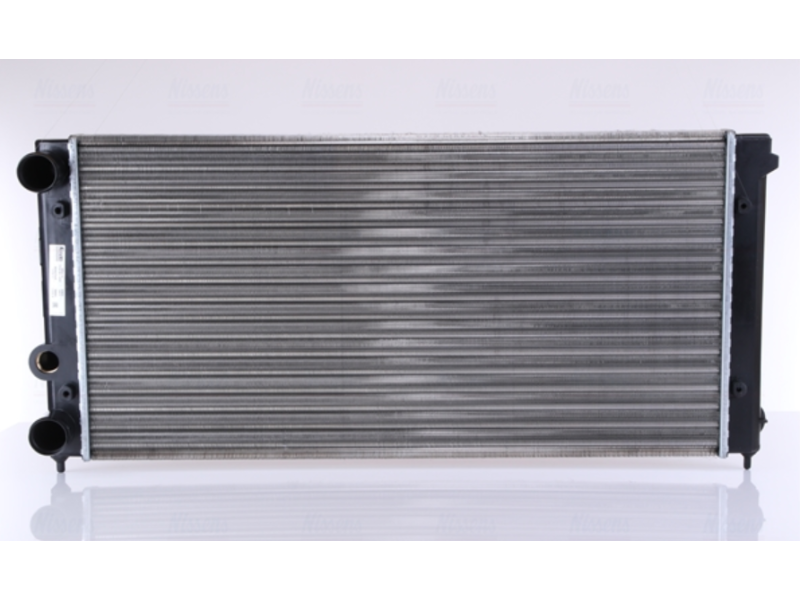 Радіатор охолодження двигуна VW Passat B3/B4 1.8/1.8 8V/2.8 (AVA) 353121253N