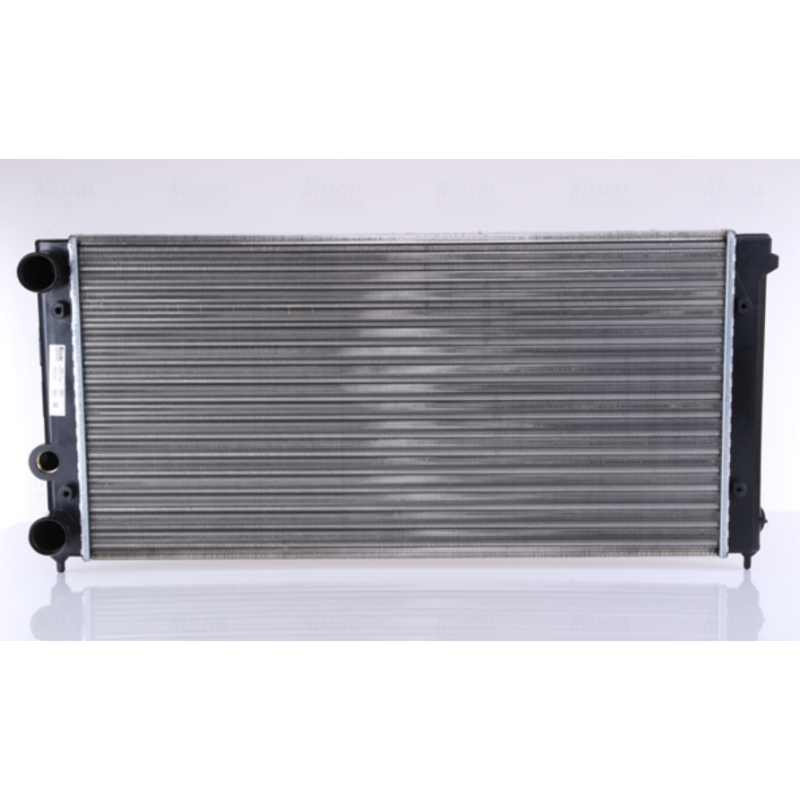 Радіатор охолодження двигуна VW Passat B3/B4 1.8/1.8 8V/2.8 (AVA) 353121253N