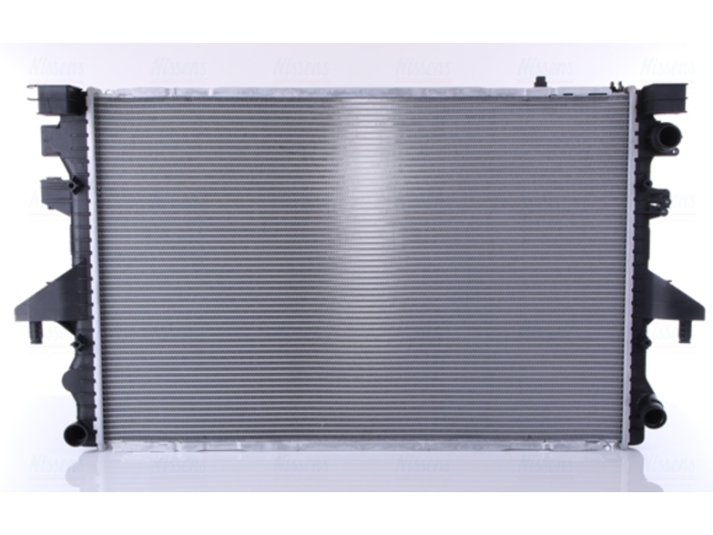 Радіатор охолодження двигуна VW Transporter T5 2.5 TDI (TP) 7H0422847A