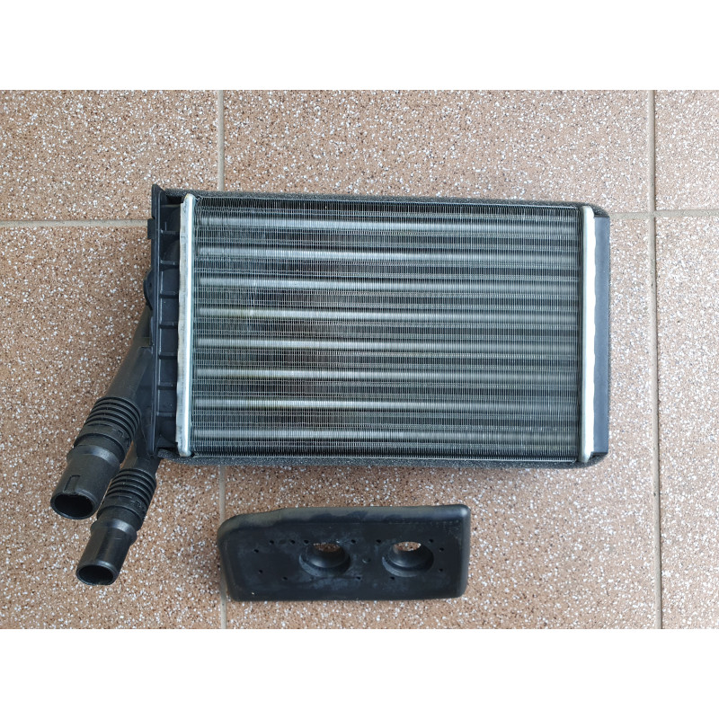 Радіатор пічки Renault Kangoo 1 97-