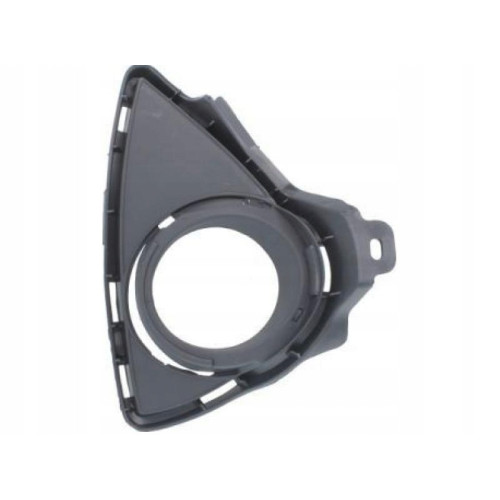 Рамка протитуманної фари права Toyota Auris E18 2012-2015 (Тайвань) з отвором 8148102290