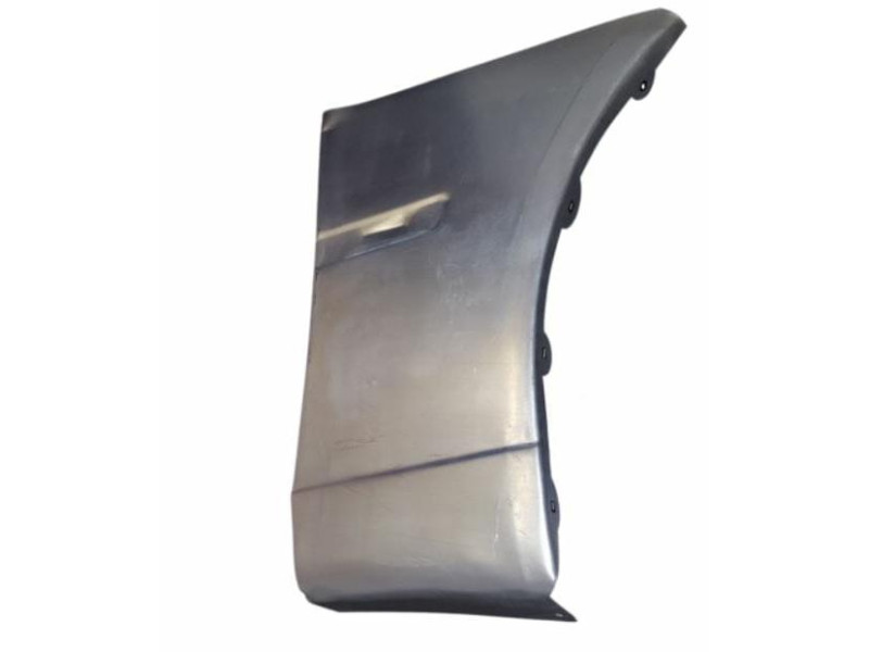 Ремчастина переднього крила права Lexus IS 98-05 (Польща)