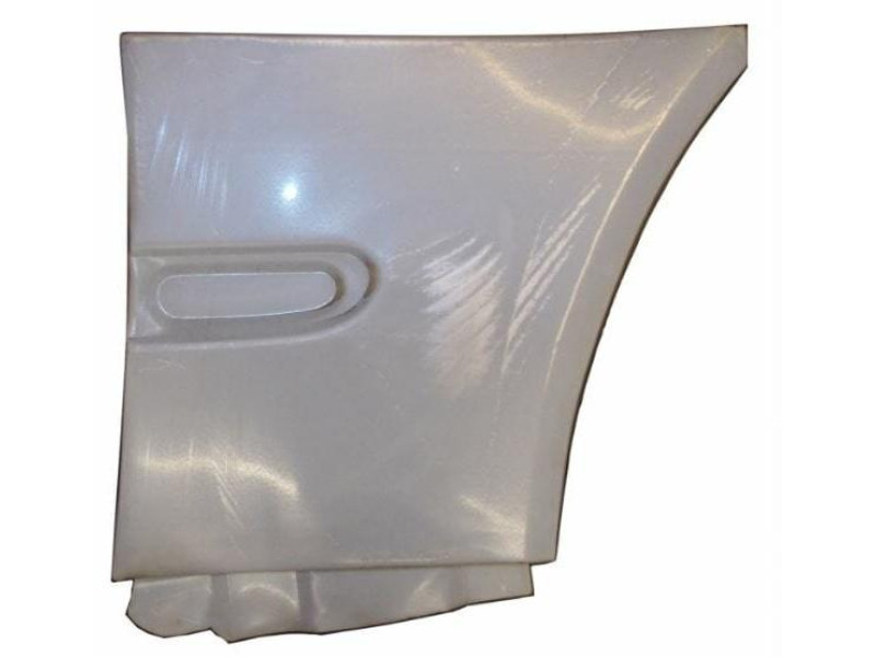 Ремчастина переднього крила права Mercedes C-class W203 00-07 (Польща)