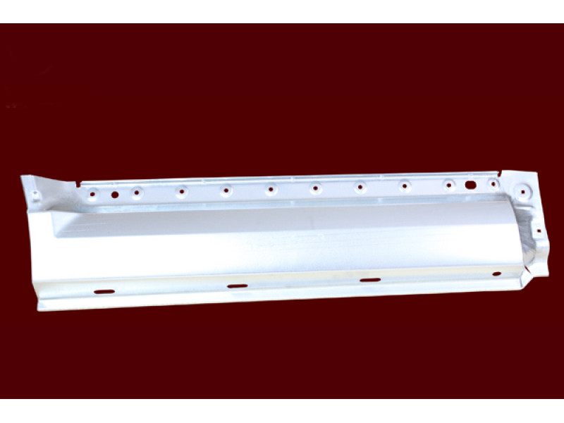 Ремчастина бока ліва за колесом VW Crafter 2 16-, MAN TGE 17- (Klokkerholm) база - 4489 мм