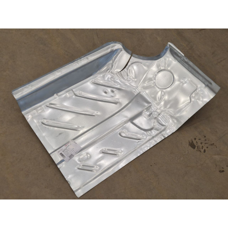 Ремчастина підлоги передня ліва VW Golf 2 83-91 (KH)