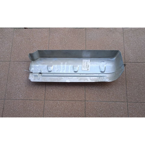 Ремчастина підніжки передня права Mercedes Sprinter W901 1995-2005, VW LT 1995-2006 (PL) 