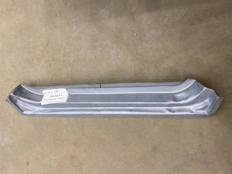 Ремчастина передньої двері внутрішня ліва Mercedes Sprinter W906 06-18 (Polcar)