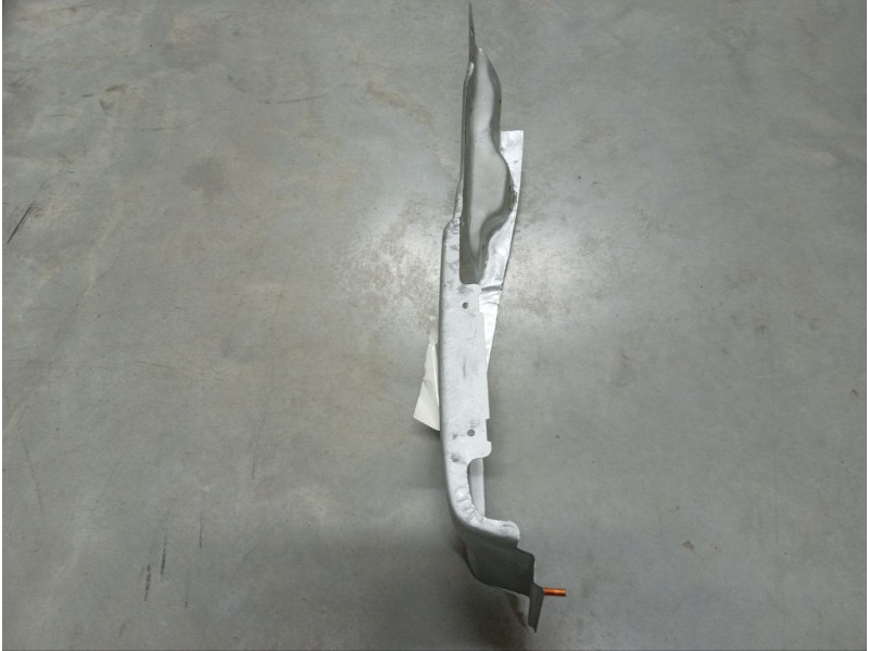 Ремчастина переднього крила ліва Mercedes Sprinter W906, VW Crafter задня Klokkerholm