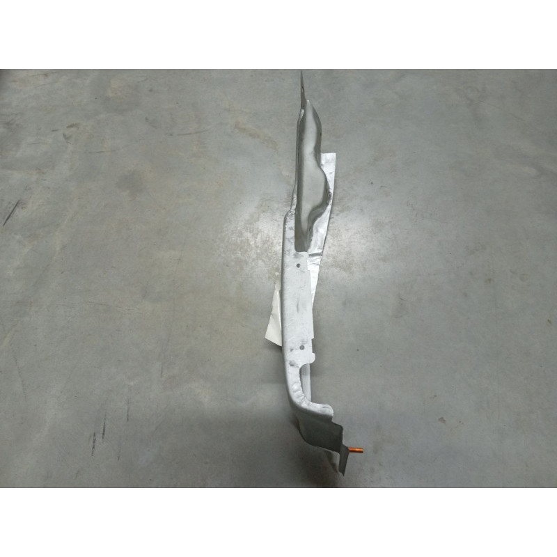 Ремчастина переднього крила ліва Mercedes Sprinter W906, VW Crafter задня Klokkerholm