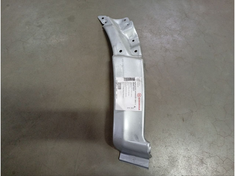 Ремчастина переднього крила ліва Mercedes Sprinter W906, VW Crafter задня Klokkerholm