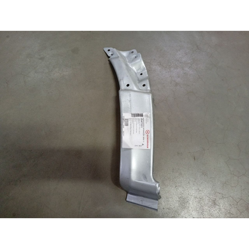 Ремчастина переднього крила ліва Mercedes Sprinter W906, VW Crafter задня Klokkerholm